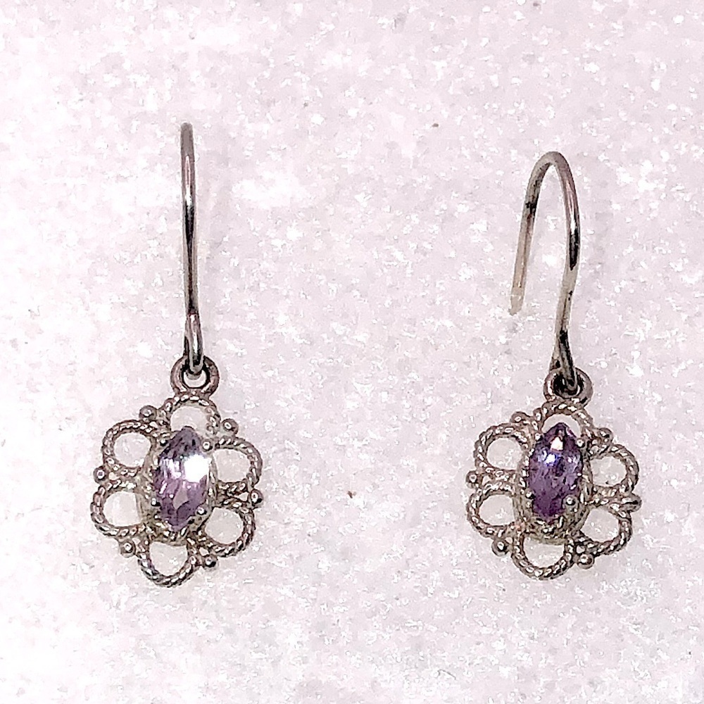 Vtg Sterling Amethyst Marquis Shaped Stone Floral Filigree Style Earrings 1.1”
